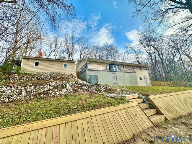 Building Photo - 6737 Rural Point Rd