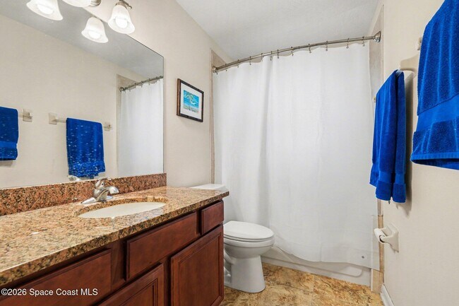 Building Photo - 108 Delvalle St