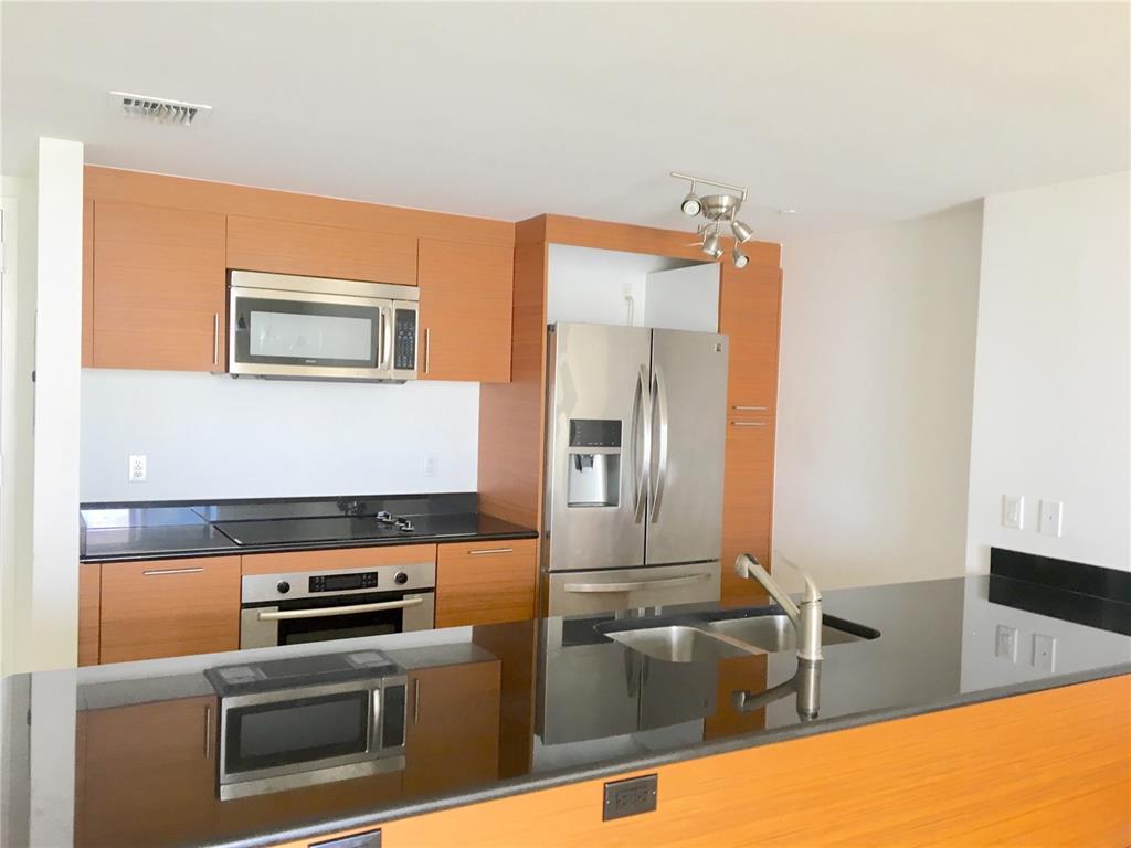 Building Photo - 50 Biscayne Blvd