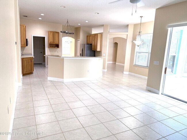 Building Photo - 3650 Chardonnay Dr
