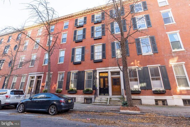 Building Photo - 1708 Pine St