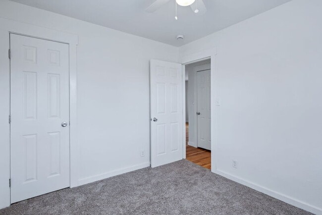 Building Photo - 665 Osceola St