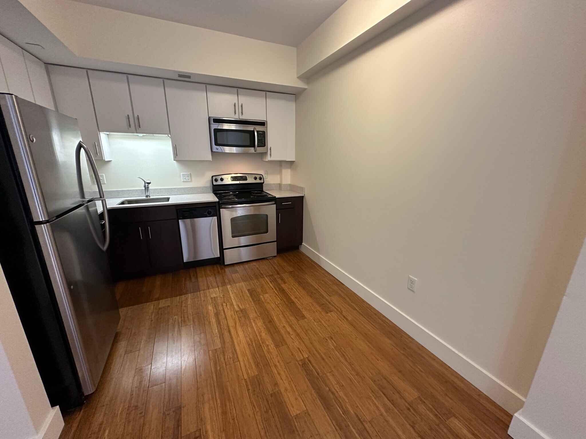 Building Photo - 17 Winter Pl