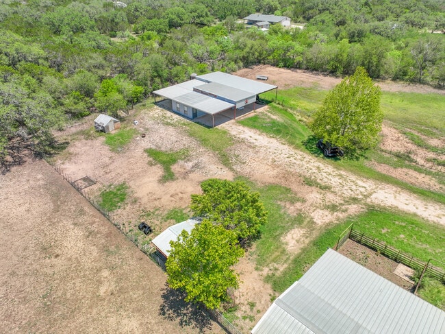 Building Photo - 499 Co Rd 342