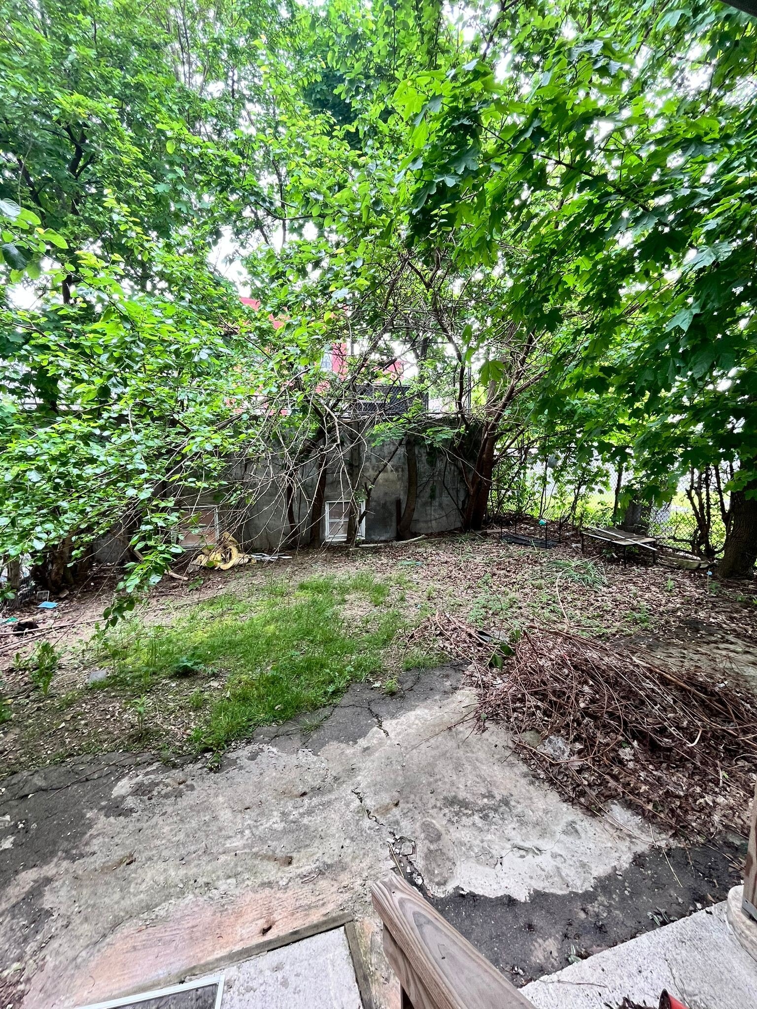 Building Photo - 4 Whitman Ave