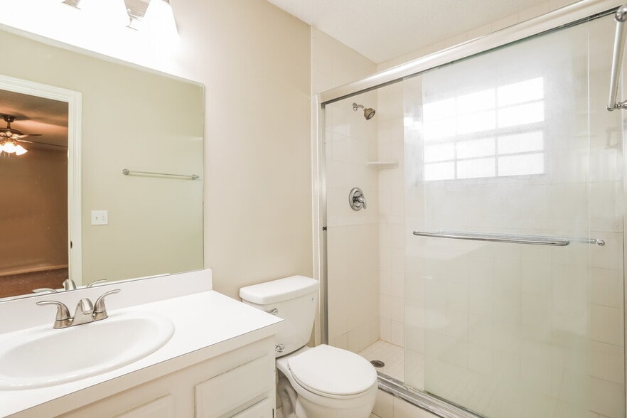 Building Photo - 4536 Arch Creek Dr S