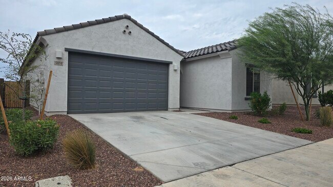 Building Photo - 5074 S 251st Dr