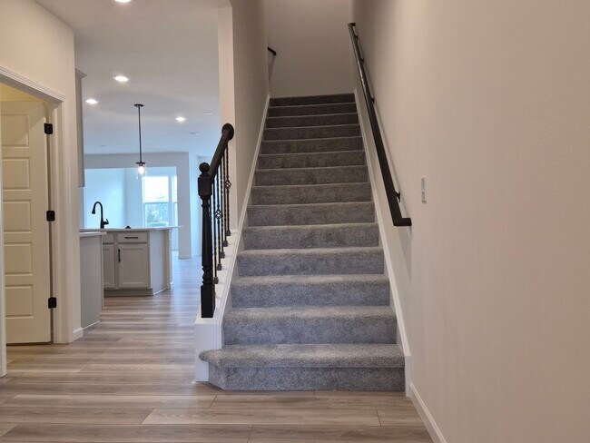 Building Photo - 24412 W Alexis Ln