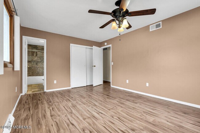 Building Photo - 1841 2nd Ave