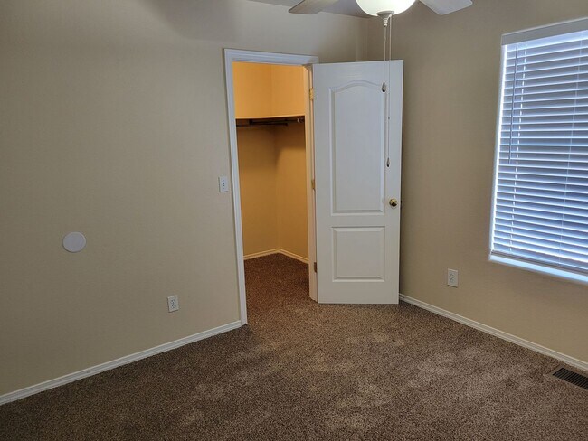 Building Photo - 4 Bedroom Home off Mesa Grande and Hwy 70