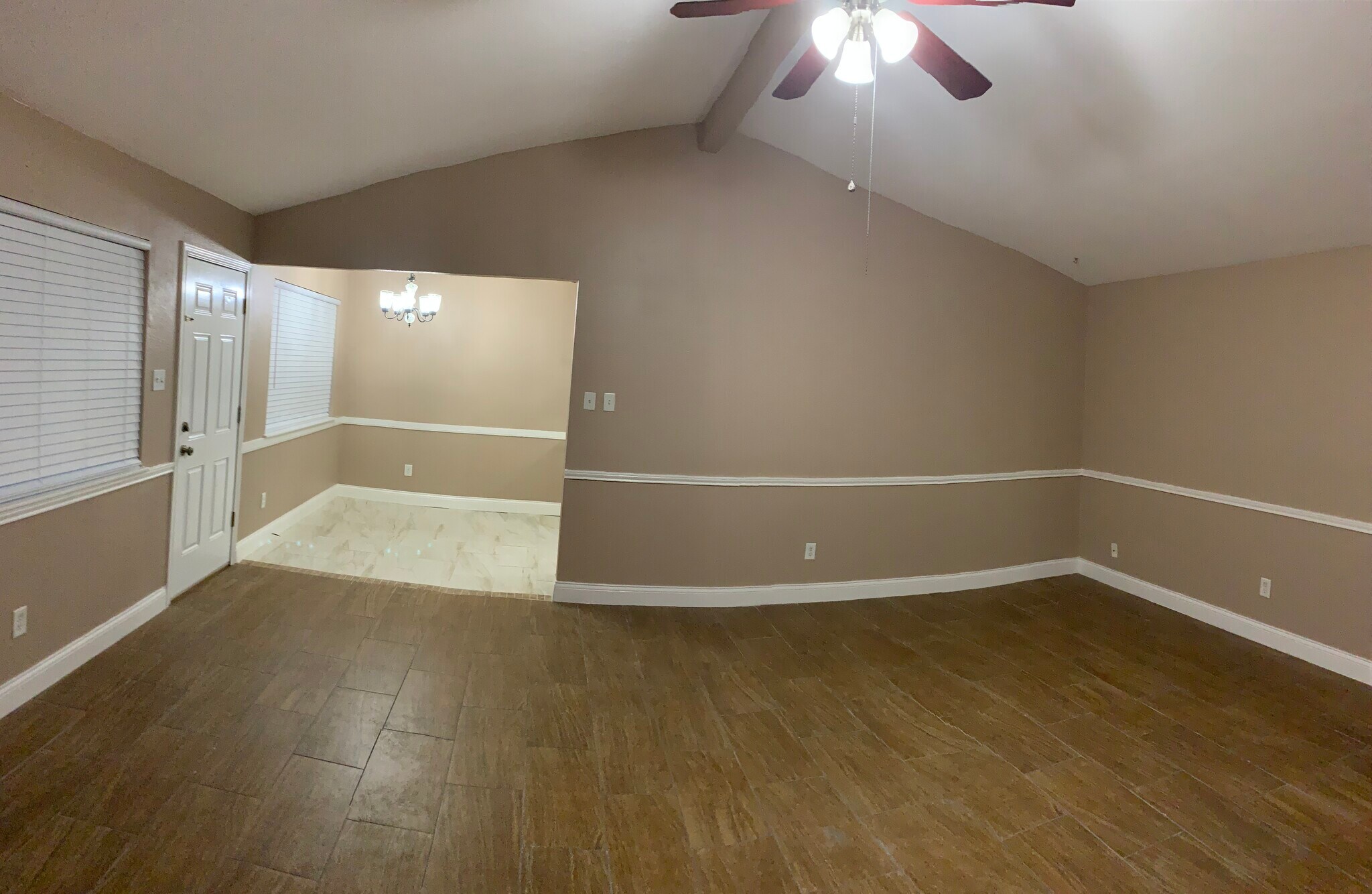 Livingroom - 1505 Packsaddle Ln