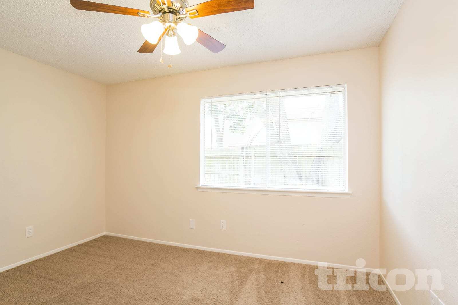 Building Photo - 6329 Porterway Dr