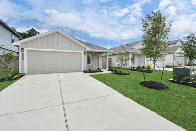 Building Photo - 23133 Teakwood Hills Dr