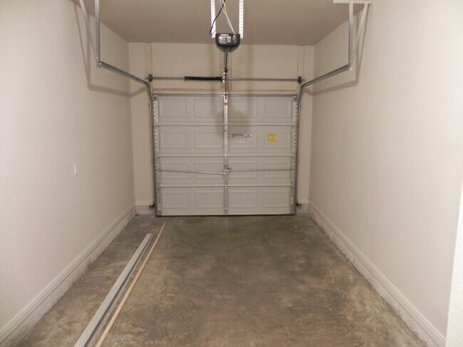 Building Photo - 1423 Natchez Trail