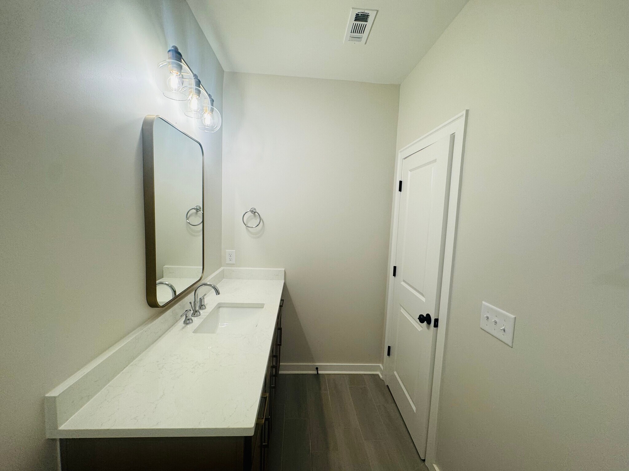 Building Photo - 8089 Atlee Ct