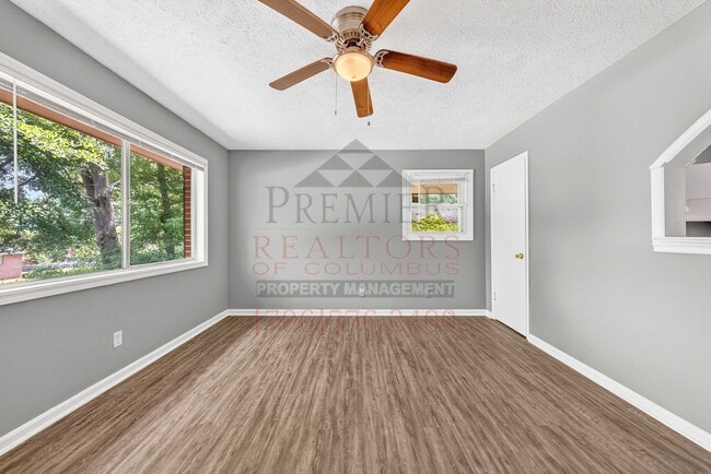 Building Photo - 1722 Emerson Ave
