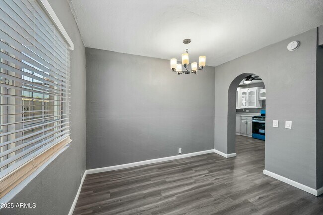 Building Photo - 2601 N 51st St