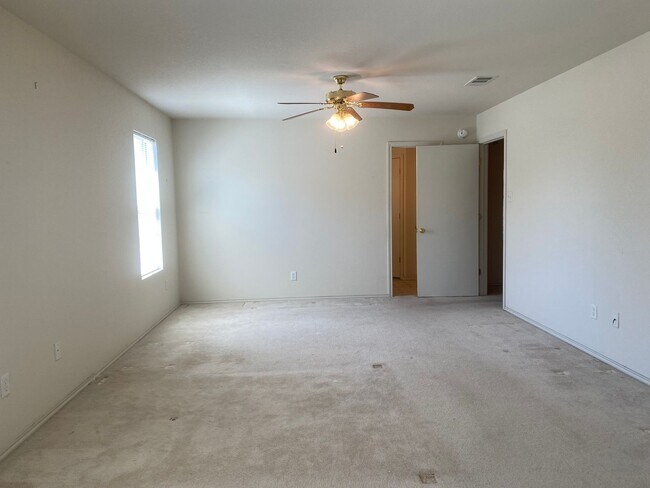 Building Photo - 3 BEDROOM BELTON ISD