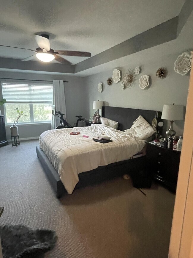 Building Photo - 775 Maple Leaf Loop