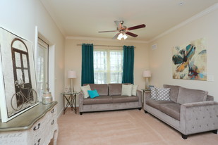 Interior Photo - HearthSide Sugarloaf- Adult 62+