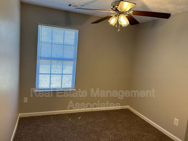 Building Photo - 1741 Carrington Dr