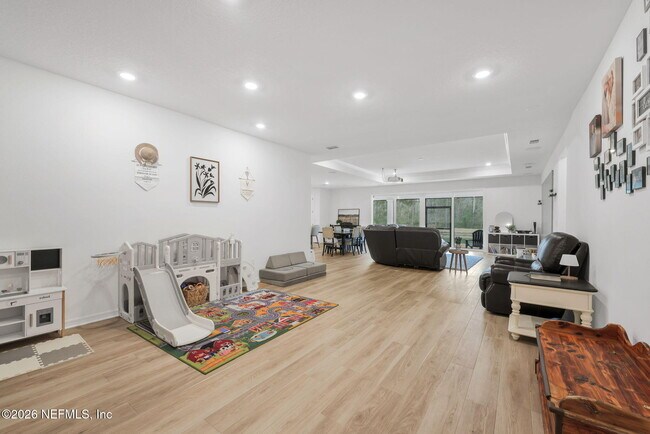 Building Photo - 12464 Clapboard Blf Trl