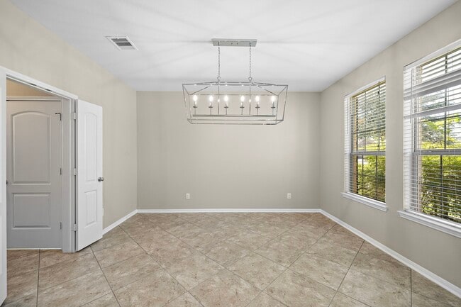 Building Photo - 2812 Pranzo Ln