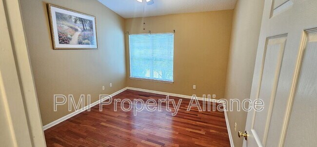 Building Photo - 4340 S Kirkman Rd