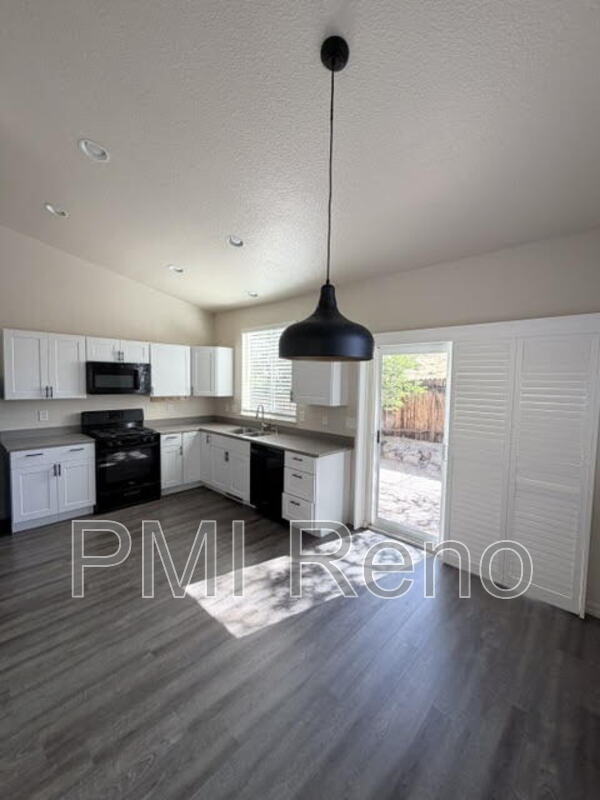 Building Photo - 3736 Culpepper Dr