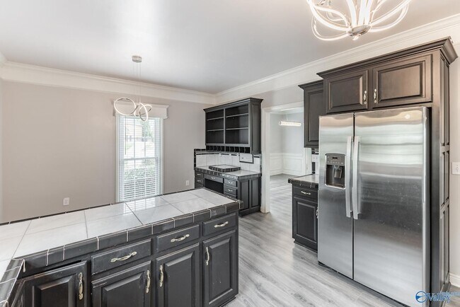 Building Photo - 481 Brenda Dr
