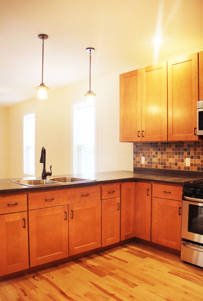 Building Photo - 54 North St