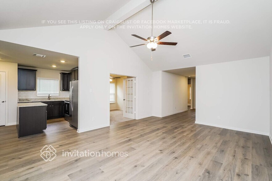 Building Photo - 10029 Pilot Pl