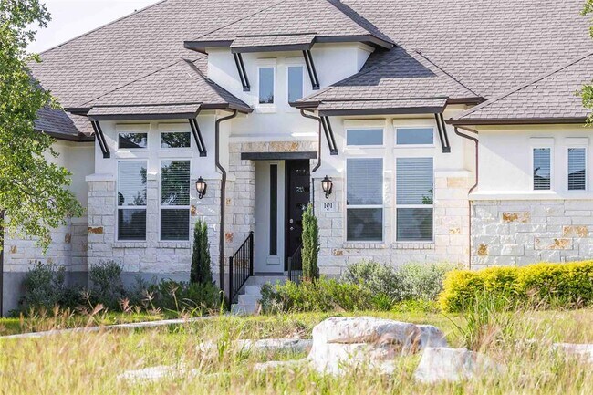 Building Photo - 101 Woodstock Cir