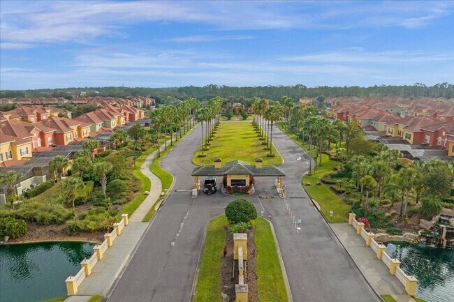 Building Photo - Stunning 4BR Resort Home in Four Corners, ...