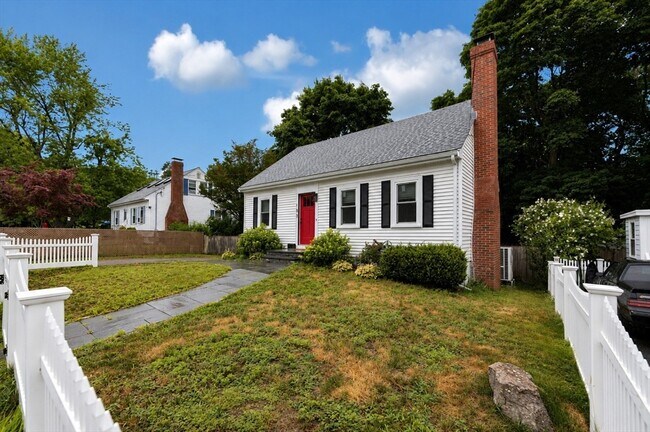 Building Photo - 153 Stimson St