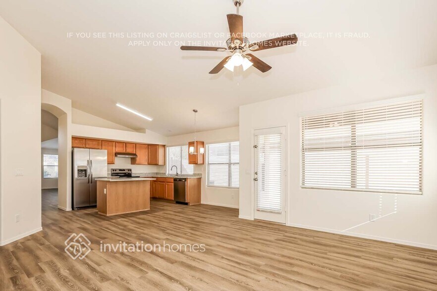 Building Photo - 1785 E Tyson St