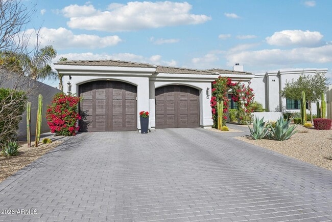 Building Photo - 9899 N 79th Way