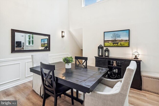 Building Photo - 5803 Orchard Hill Ct