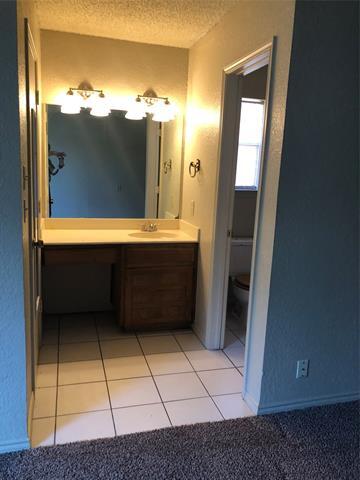 Building Photo - 6437 Kary Lynn Dr N