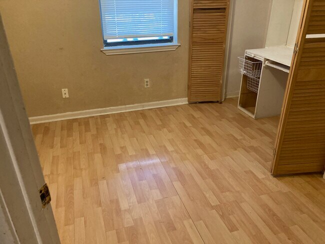 Building Photo - 108 Timber Ln