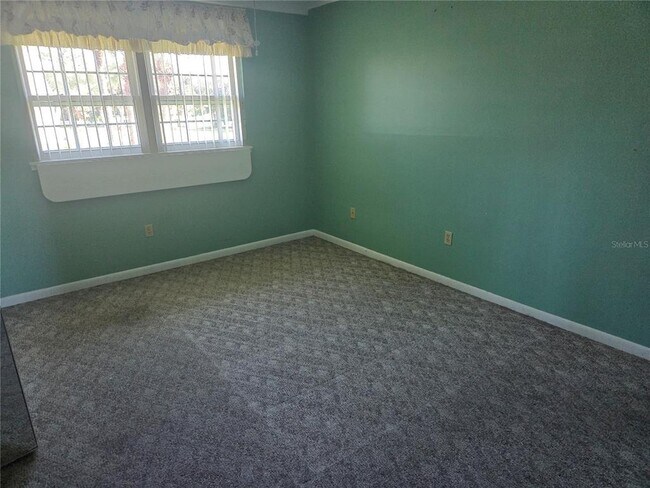Building Photo - 4726 Avon Ct