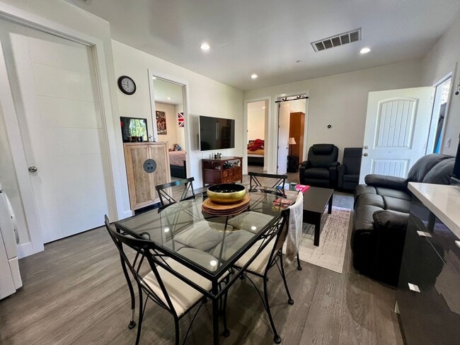 Building Photo - 13090 Heath St