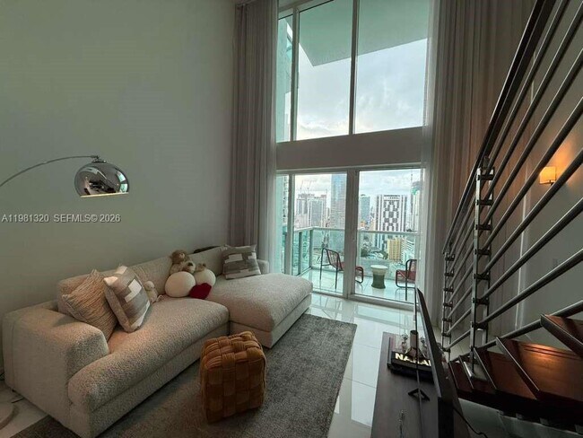 Building Photo - 41 SE 5th St