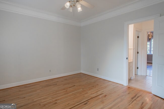 Building Photo - 540 Birkdale Dr