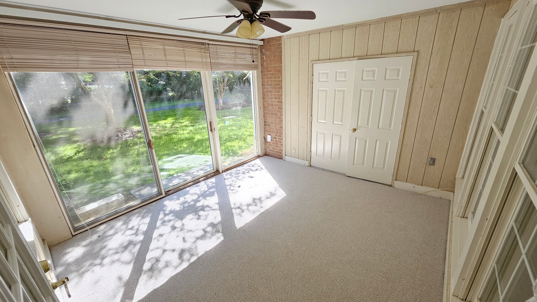 Building Photo - 5715 Brewer House Cir