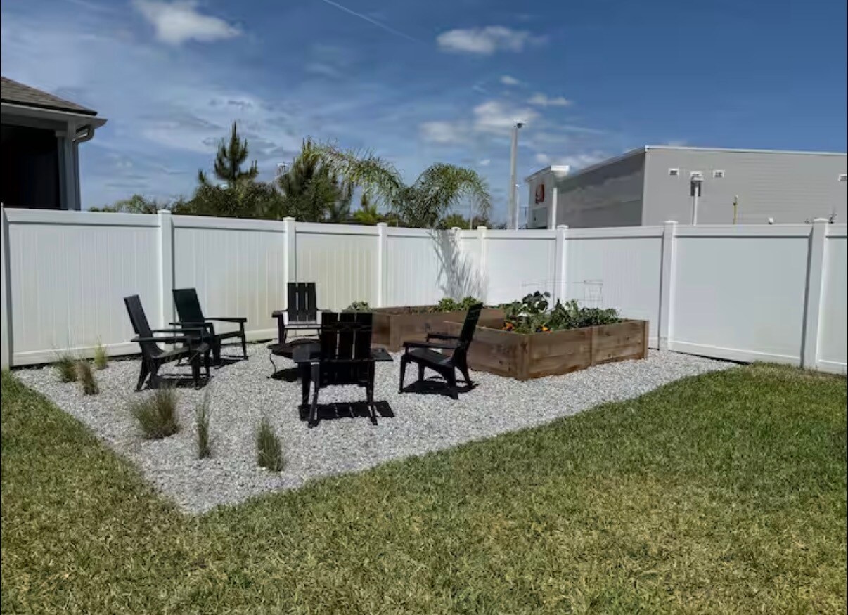 Building Photo - 290 Granite Ave