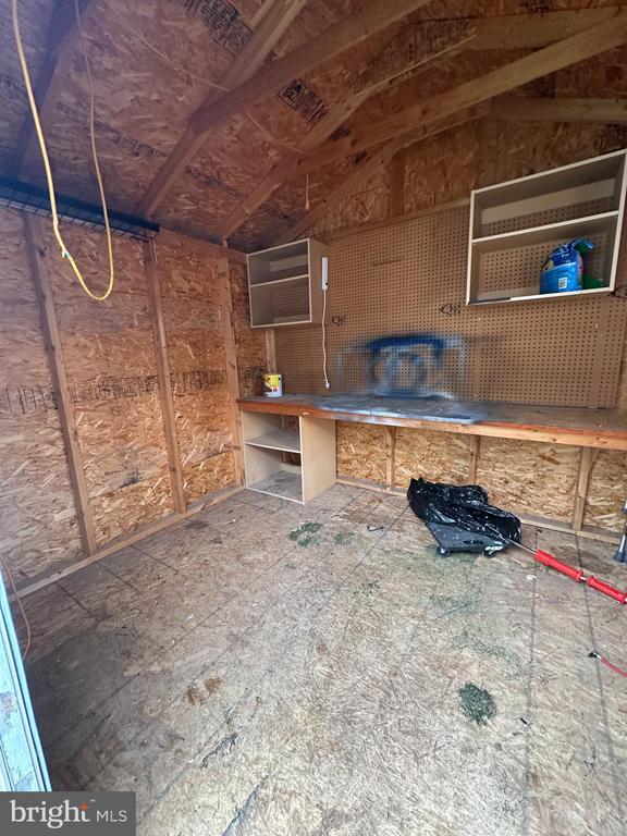 Building Photo - 104 Peridot Pl