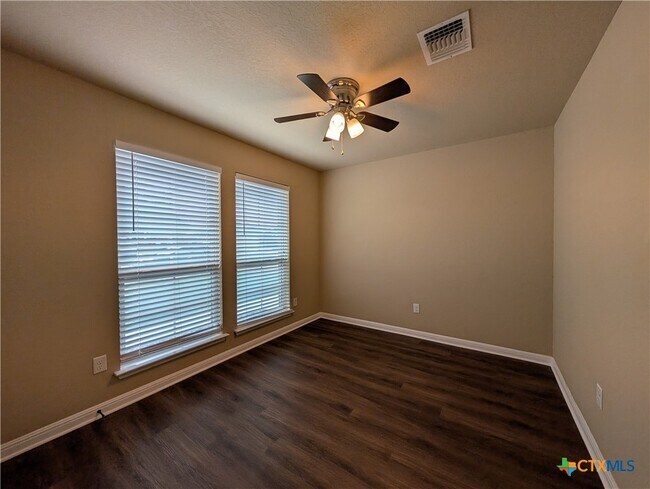 Building Photo - 2587 Diamondback Trail