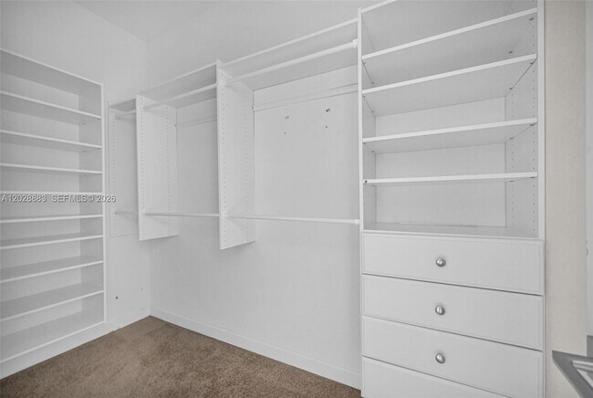 Building Photo - 1130 SW 6th Ct