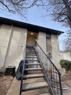 Building Photo - 1807 E Lindsey St